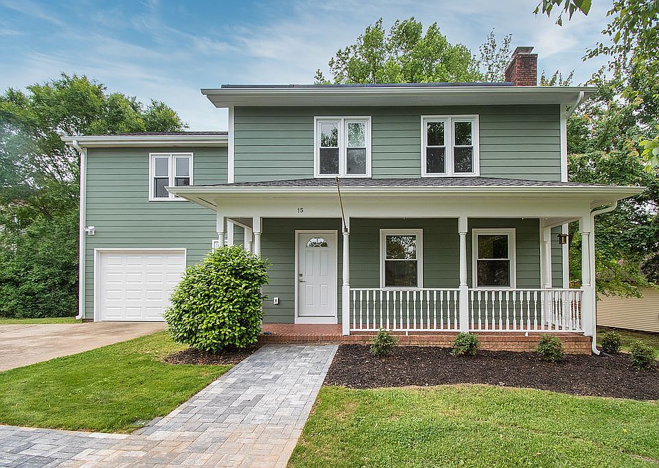 1st image of 15 Bendingwood Cir