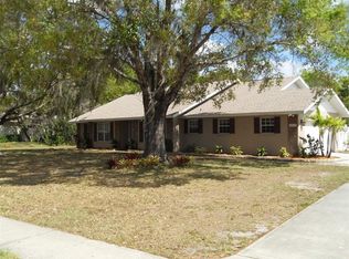 13529 3rd Ave NE, Bradenton, FL 34212