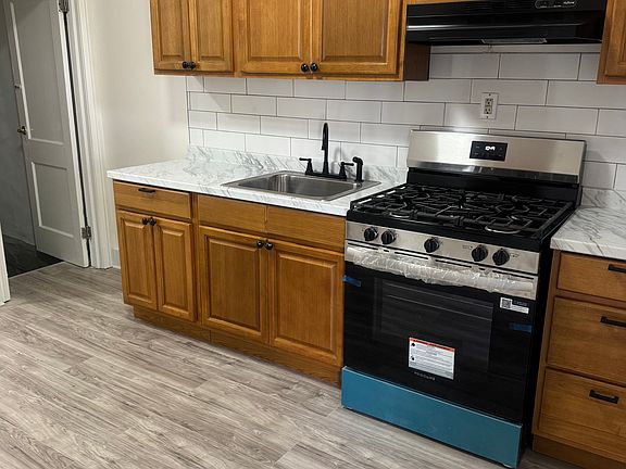5th image of 6117 Chancellor St