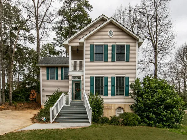 905 Lofty Pine Dr, Columbia, SC 29212