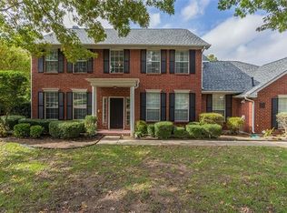 1001 Nottingham Dr, Cedar Hill, TX 75104