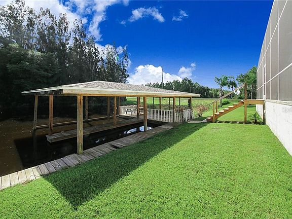 5th image of 6449 Lantana Dr