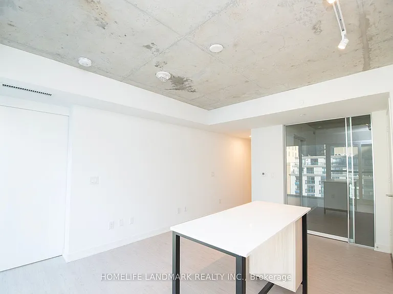 65 Mutual St E #1005 — Photo 5
