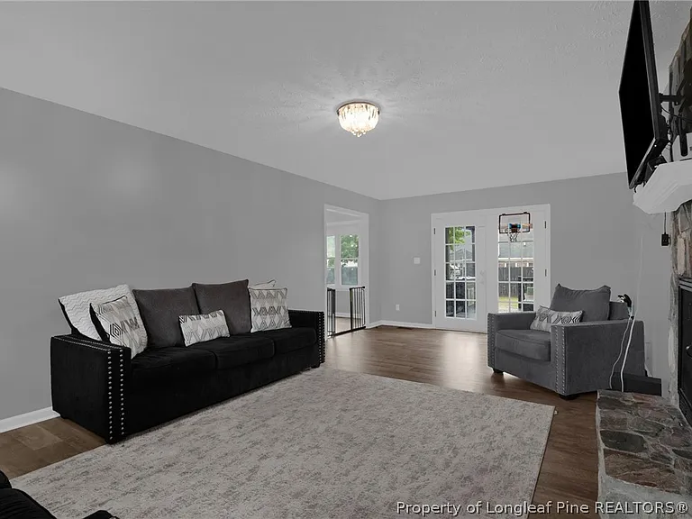 7457 Avila Dr — Photo 11