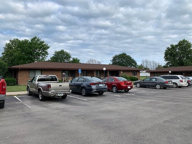 2nd image of 606 W Central Ave #4
