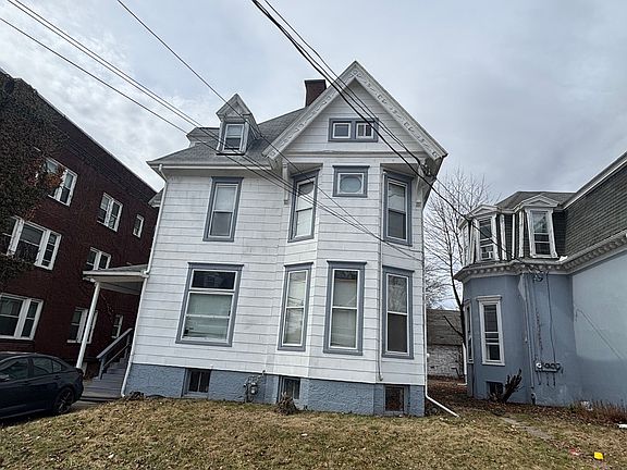 2nd image of 121 Murray St