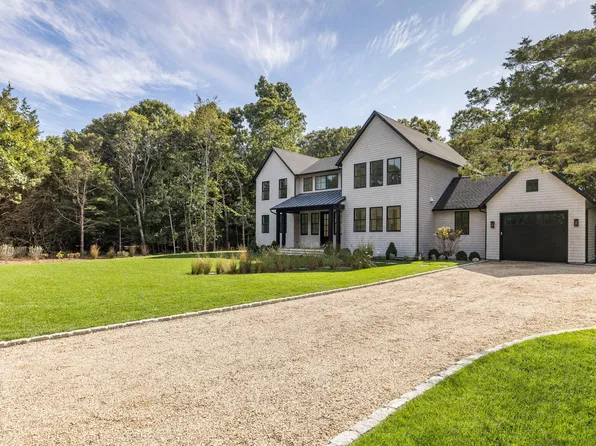 106 Talmage Farm Ln, East Hampton, NY 11937