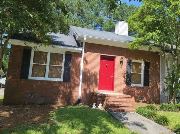 102 Embassy Ct, Macon, GA 31210