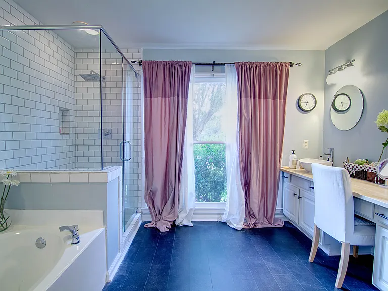 1330 Riding Brook Dr — Photo 16