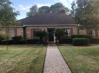 10915 Piping Rock Ln, Houston, TX 77042