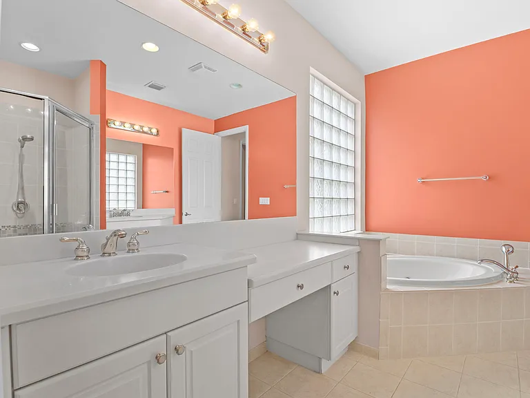 1196 SE Fleming Way — Photo 18