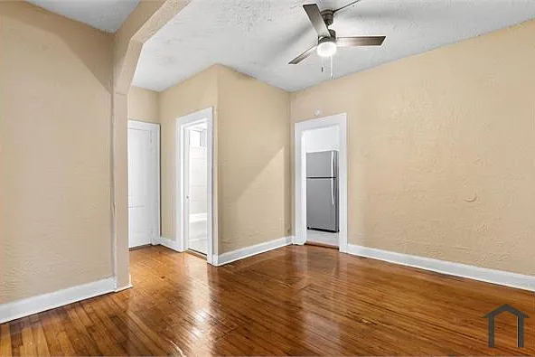 2 bed, $1,795 — Photo 3