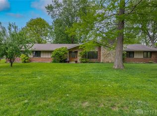 5440 Royalwood Dr, Dayton, OH 45429
