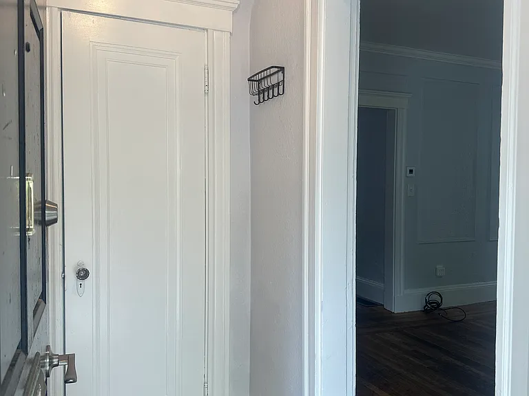 84 Lawton St #1 — Photo 19