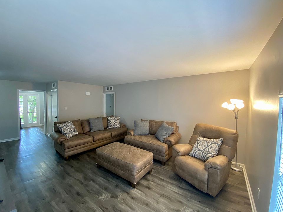 1st image of 1601 N Bryant St APT 14