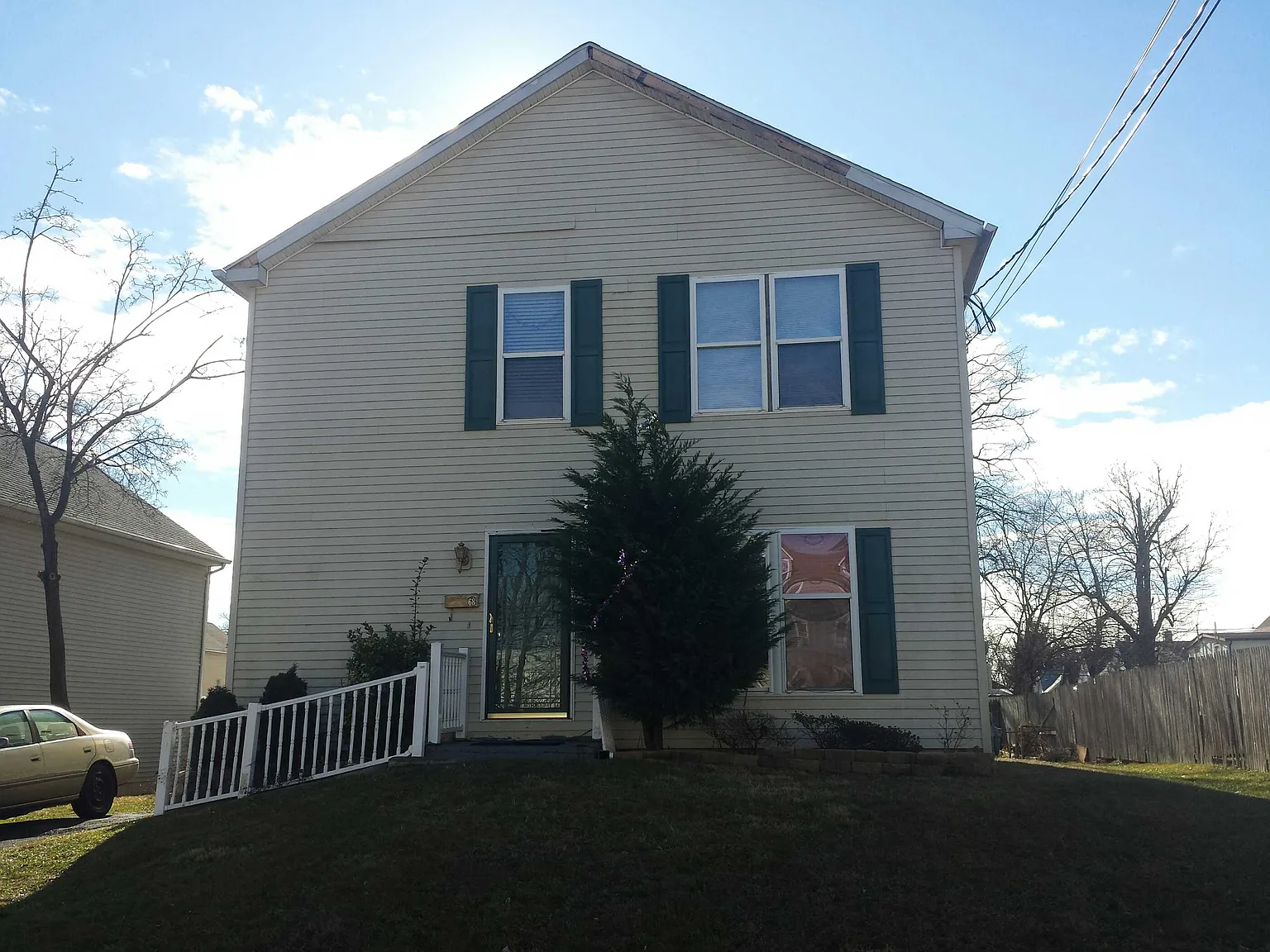 68 2nd St photo 1