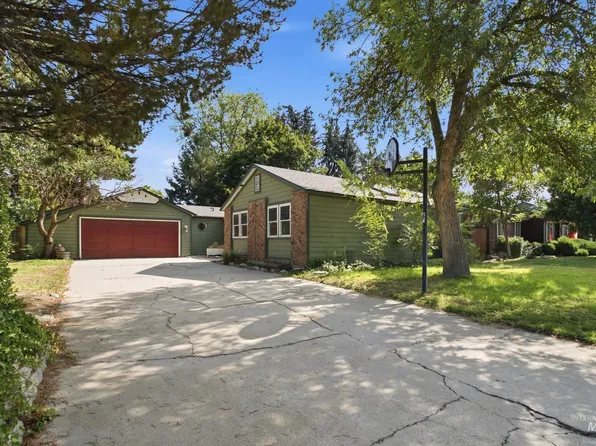 5057 W Harbourview Dr, Boise, ID 83703