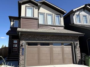 1003 Goldfinch Way NW, Edmonton, AB T5S 0P9