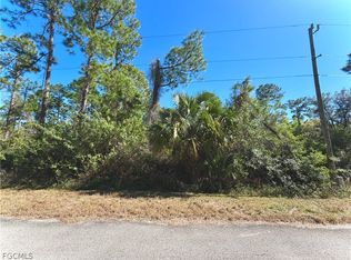 2104 Louis Ave, Alva, FL 33920