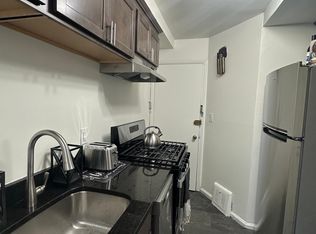 19480 Meyers Rd, Detroit, MI 48235