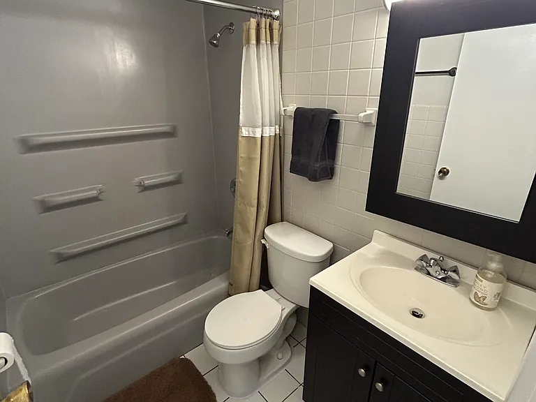 10715 S Keating Ave #1C — Photo 8