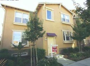 1521 Chandler St, Oakland, CA 94603