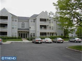107 Lassen Ct #2-1002, Princeton, NJ 08540