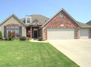 4712 W Louisville Pl, Broken Arrow, OK 74012