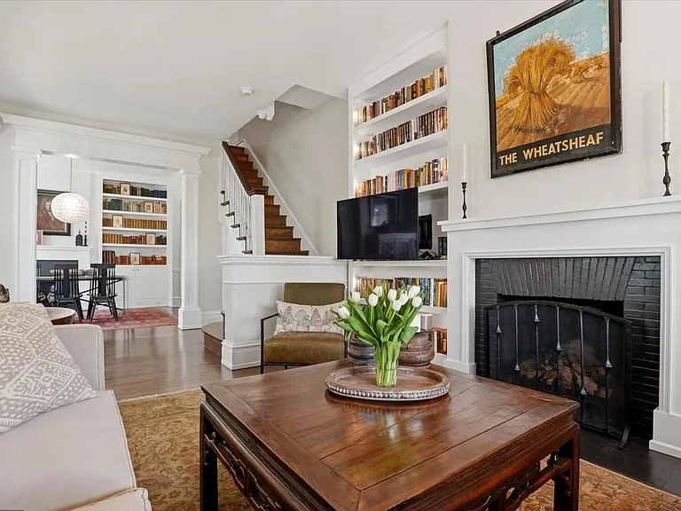 36 E Chestnut Hill Ave — Photo 5
