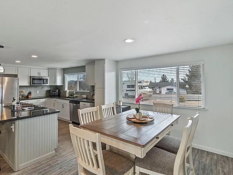 701 Bowman Dr — Photo 10