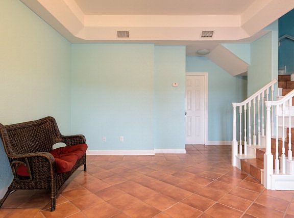 4th image of 1390 Harbor Island Dr