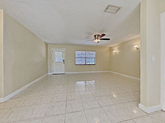 4th image of 8145 Troxler Dr