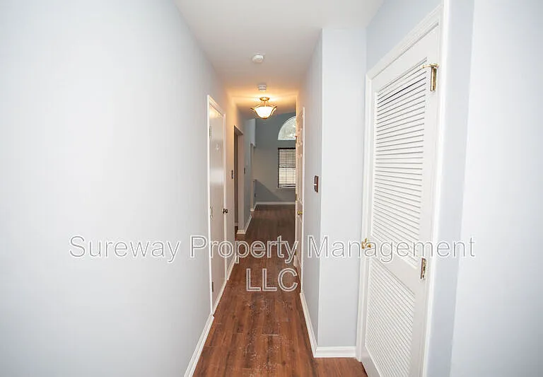 51 Meadow Ct — Photo 3