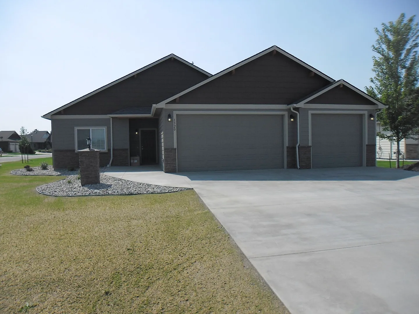 Golf Course Area Home — Photo 2