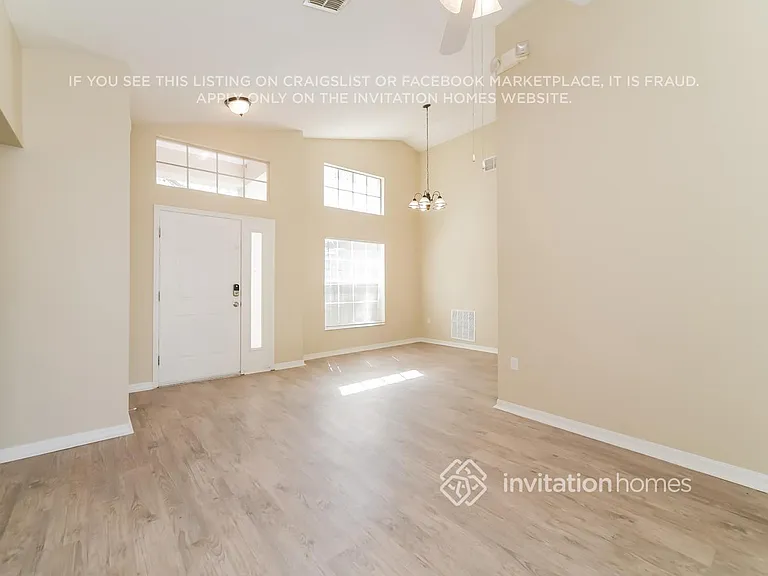 106 Quiet Oak Ct — Photo 4