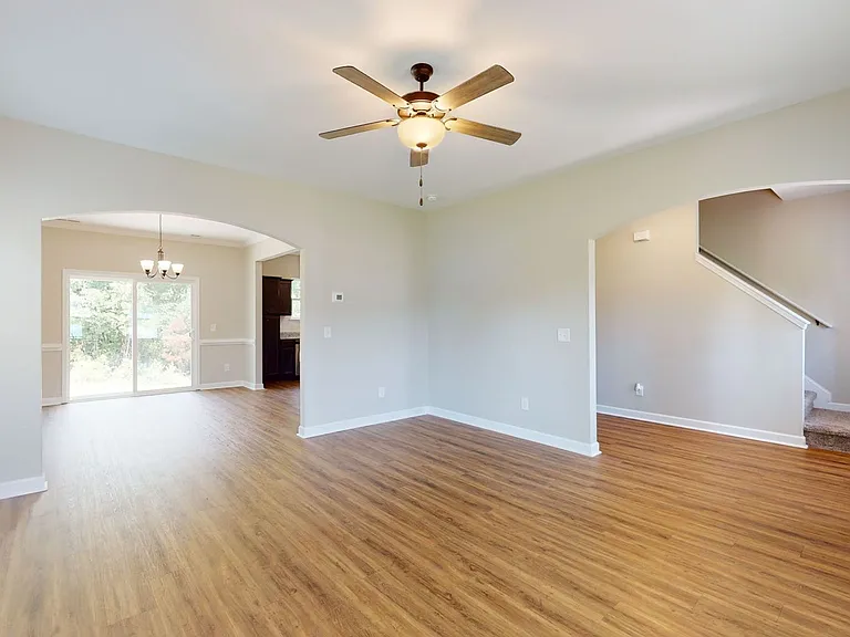 215 Purple Martin Dr — Photo 10