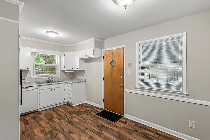 2309 Bridgette Blvd — Photo 6