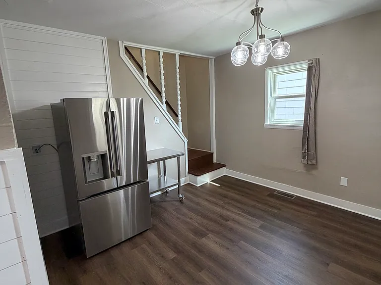 522 E Ward St — Photo 10
