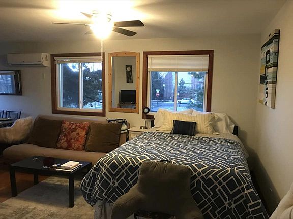 3rd image of 616 N Piedmont St APT 201
