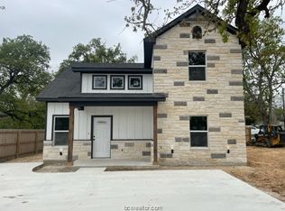 4232 Old Hearne Rd, Bryan, TX 77803