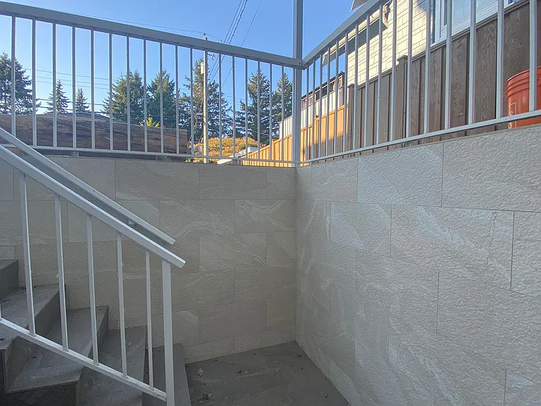 437 W 18th Ave #BASEMENT — Photo 10