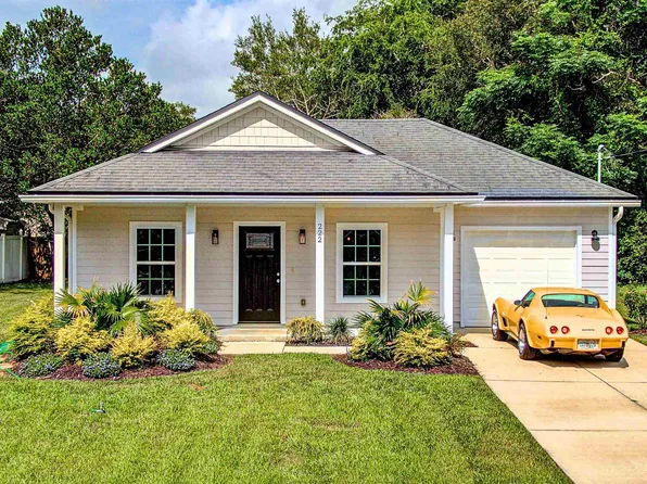 222 Lobelia Rd, Saint Augustine, FL 32086