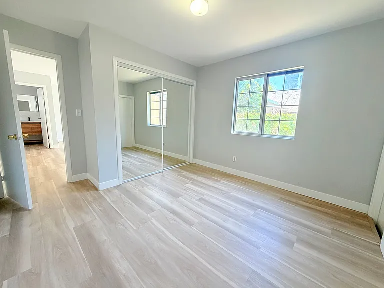 1080 Orange Ave — Photo 16