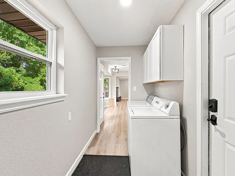 6655 S 67th East Ave — Photo 37