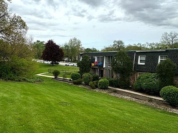 2nd image of 10152 S 84th Ter #12309