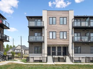 10 S Creek Dr #34, Kitchener, ON N2R0B9