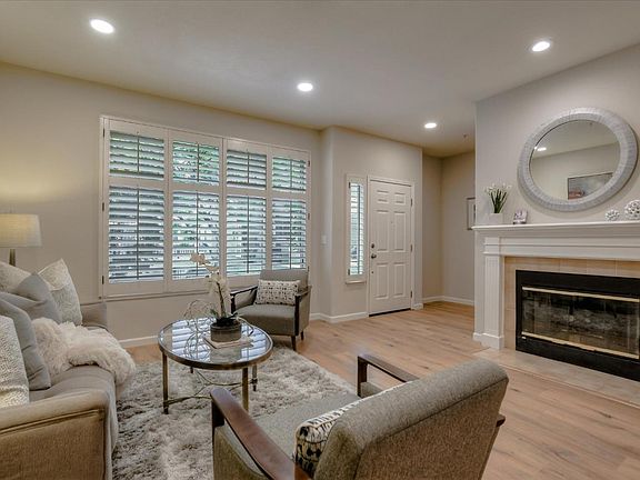 2nd image of 422 Camille Cir Unit 15