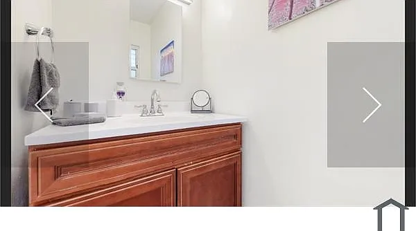 10930 Crenshaw Blvd — Photo 2