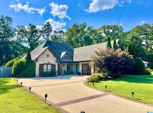 133 Old Spanish Trl, Alabaster, AL 35007