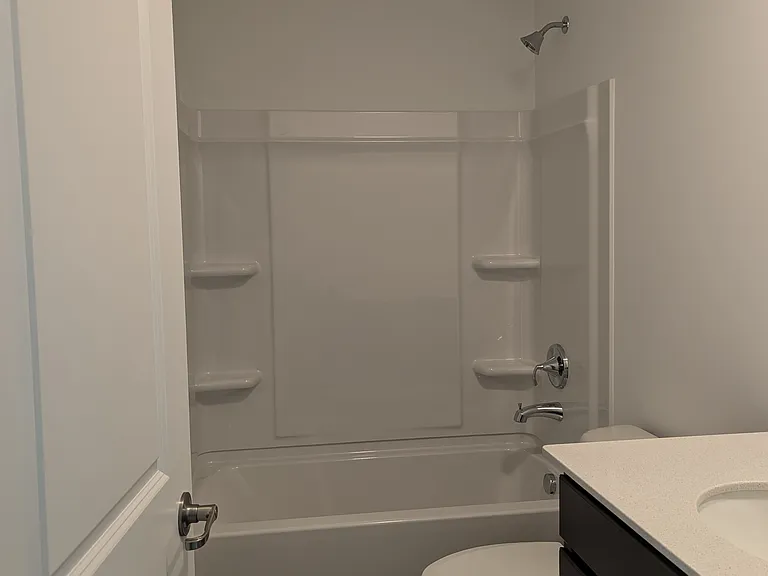1085 Atterberg Rd — Photo 14